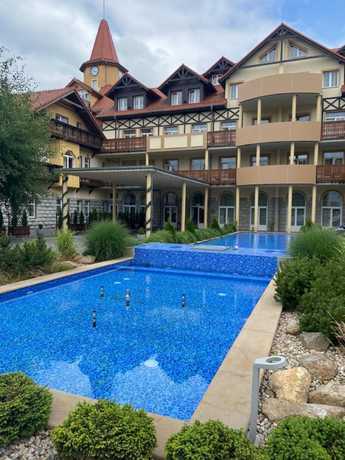 Ow Lukas - Anna Hotel Swieradow-Zdroj Ngoại thất bức ảnh